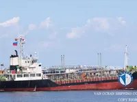 Naftas / Ķīmisko vielu tankkuģis pārdod