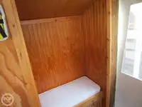 Trallers pārdod