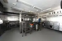 Bārža pārdod