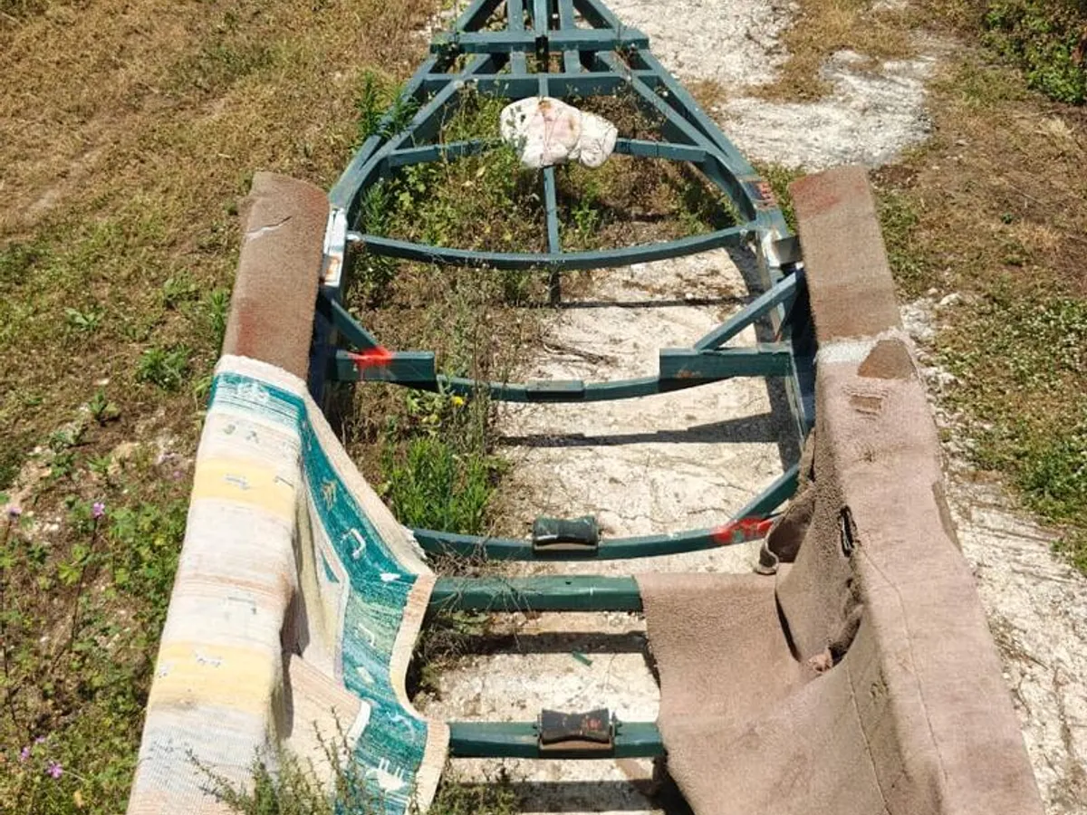 Darba laivas pārdod
