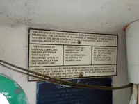 Trallers pārdod