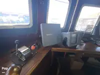Trallers pārdod