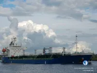 Naftas / Ķīmisko vielu tankkuģis pārdod