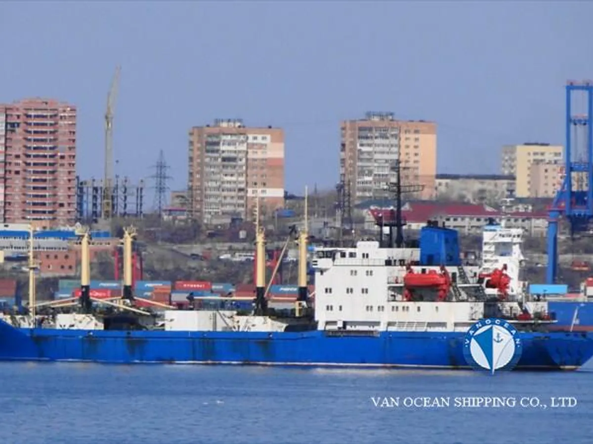 Reefer kuģis pārdod