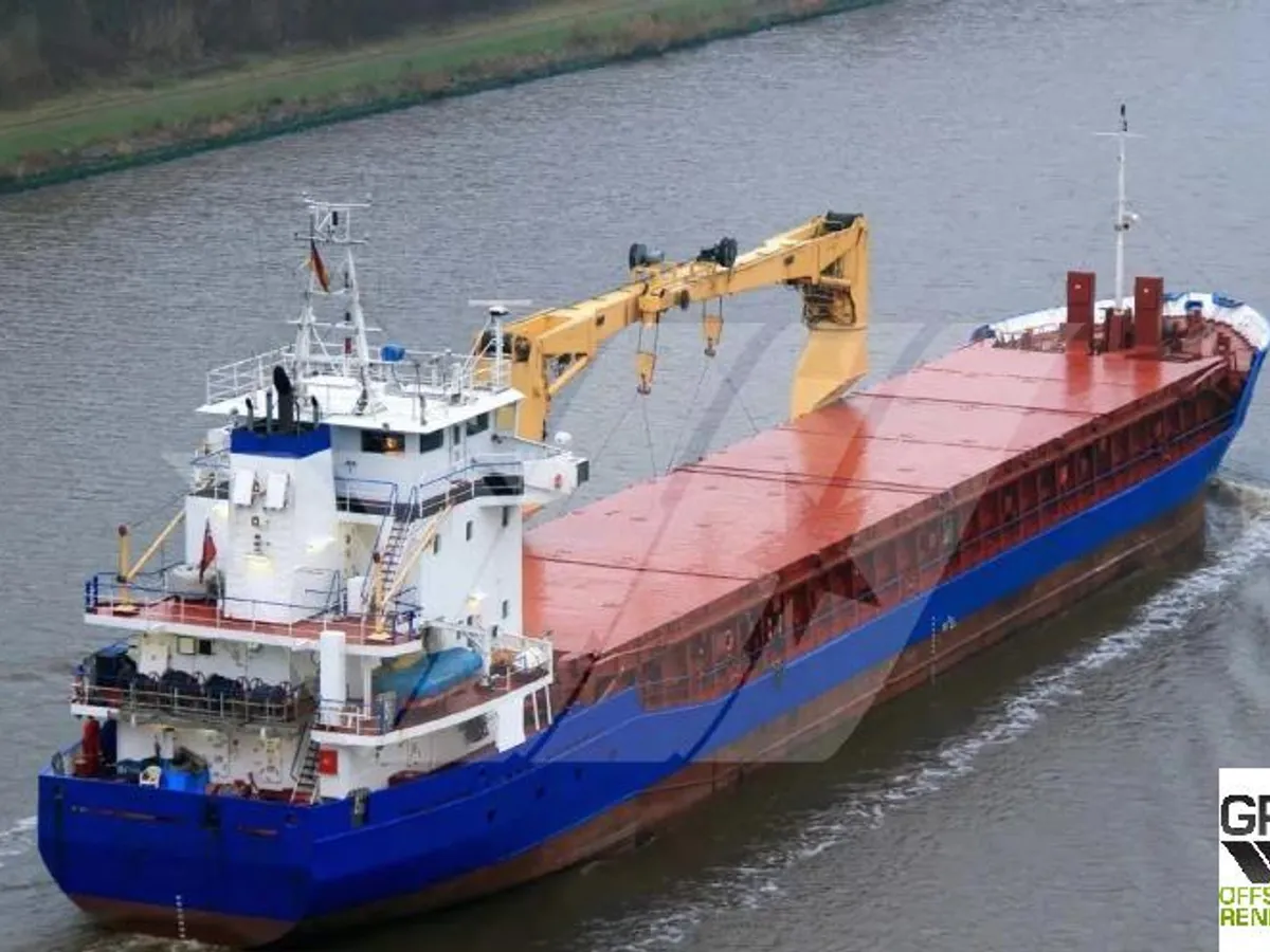 Reefer kuģis pārdod