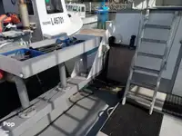 Niršanas atbalsta kuģis pārdod