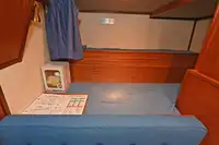 Ugunsdzēsības kuģis pārdod