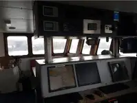 Trallers pārdod