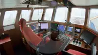 Staru trallera zvejas kuģis pārdod