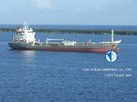 Naftas / Ķīmisko vielu tankkuģis pārdod