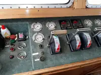 Trallers pārdod