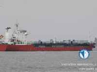 Naftas / Ķīmisko vielu tankkuģis pārdod