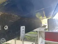 Trallers pārdod