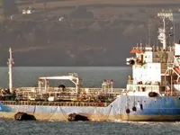 Naftas / Ķīmisko vielu tankkuģis pārdod