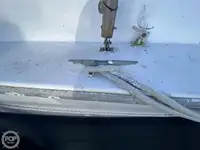 Trallers pārdod