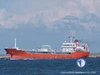 Naftas / Ķīmisko vielu tankkuģis pārdod