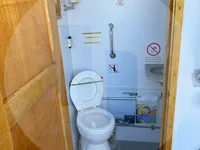 Zivju zvejas kuģis pārdod