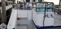 Trallers pārdod
