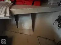 Trallers pārdod
