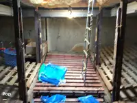 Trallers pārdod