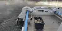 Noteku ūdens tankkuģis pārdod