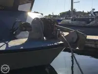 Trallers pārdod