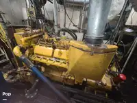 Trallers pārdod