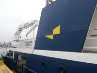 Konteinerkuģis pārdod
