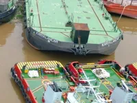 Naftas / Ķīmisko vielu tankkuģis pārdod
