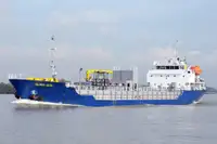 Oil/Chemical tanker pārdošanā