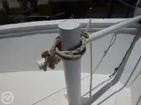 Trallers pārdod