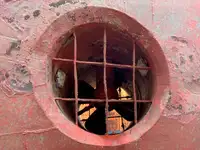 Trallers pārdod
