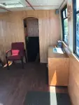 Trallers pārdod