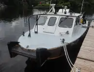 Apkalpes kuģis pārdod