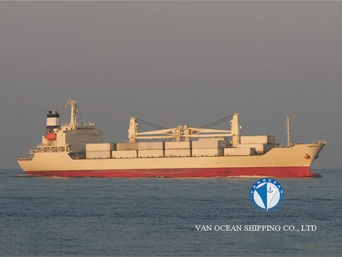 Reefer kuģis pārdod
