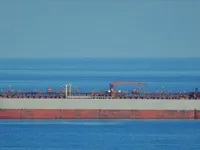 Naftas / Ķīmisko vielu tankkuģis pārdod