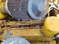 Trallers pārdod