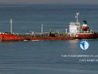 Naftas / Ķīmisko vielu tankkuģis pārdod