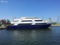 Niršanas atbalsta kuģis pārdod