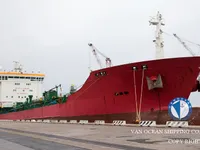 Naftas / Ķīmisko vielu tankkuģis pārdod