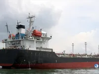 Naftas / Ķīmisko vielu tankkuģis pārdod