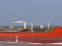 Naftas / Ķīmisko vielu tankkuģis pārdod