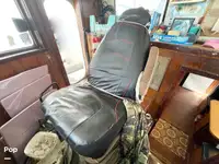 Trallers pārdod
