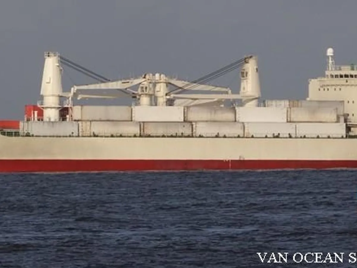 Reefer kuģis pārdod