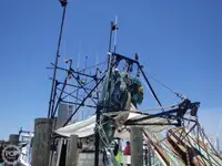 Trallers pārdod
