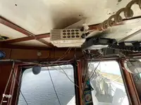 Trallers pārdod