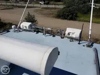 Zivju pārstrādes kuģis pārdod