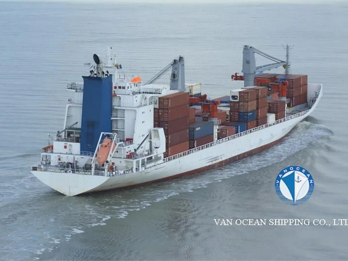Reefer kuģis pārdod