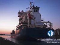 Naftas / Ķīmisko vielu tankkuģis pārdod