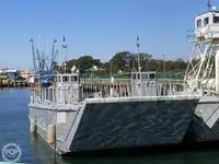 Desanta kuģis, tankkuģis pārdod